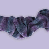 Gehaakt en gebreid doek in Scheepjes Cuddles kleur 705 Evening walk